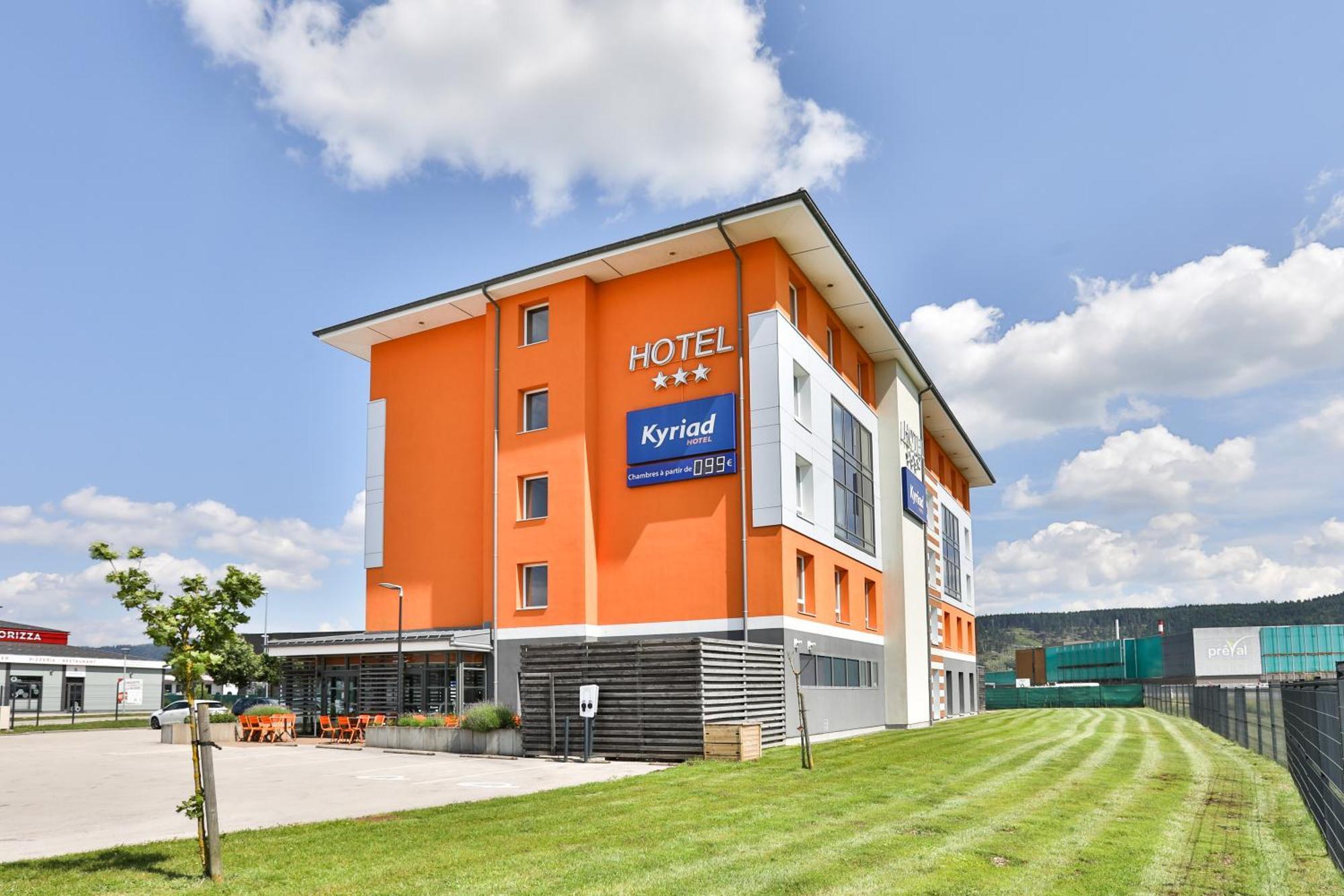 Kyriad Pontarlier Exterior photo